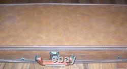 NICE 47 Factory Original Browning Hard Rifle Case. 30-06 Semiauto Gun Storage