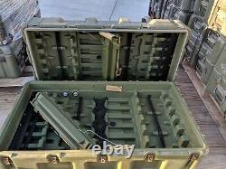 Pelican-Hardigg Mobile Military Surplus Weapons 12 Rifle Gun Hard Case Good