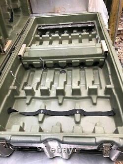 Pelican Hardigg US Military Weapons Shipping Storage 12 Rifle Gun Hard Case Rack