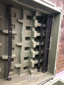 Pelican Hardigg US Military Weapons Shipping Storage 12 Rifle Gun Rack Hard Case