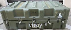 US Army Pelican Hardigg Mobile Military Surplus Weapons 12 Rifle Gun Hard Case