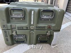 US Army Pelican Hardigg Mobile Military Surplus Weapons 12 Rifle Gun Hard Case